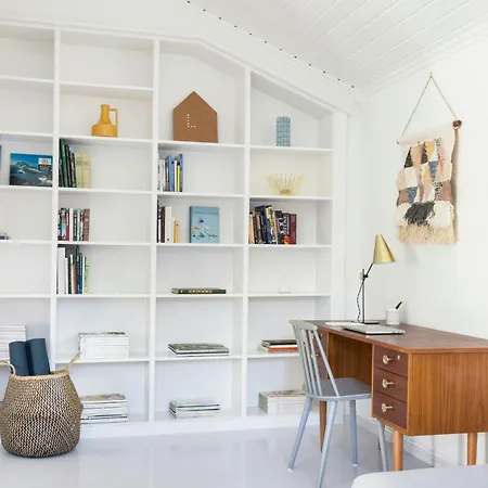 度假居 Cozy In With Unique Design Choices *
